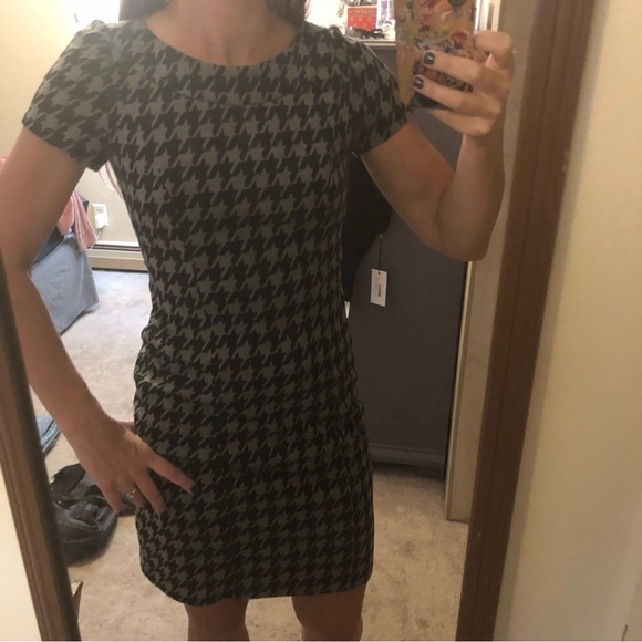 AGB Dresses & Skirts - Houndstooth Dress